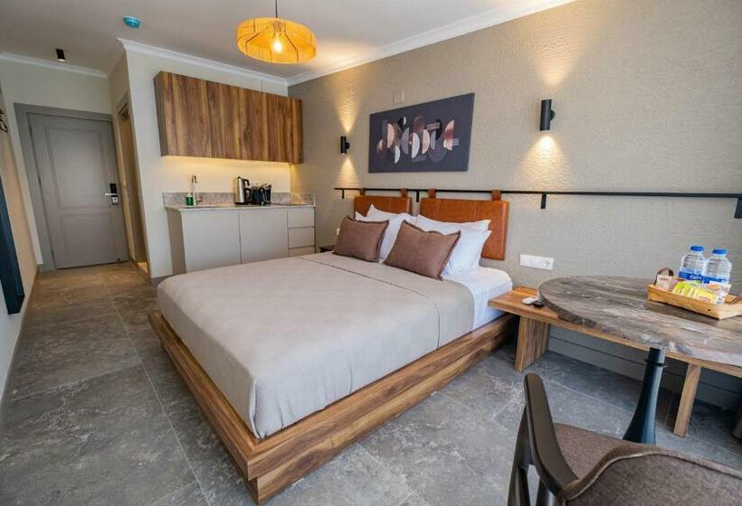 سوییت با چشم‌انداز دریا, Bd Suites