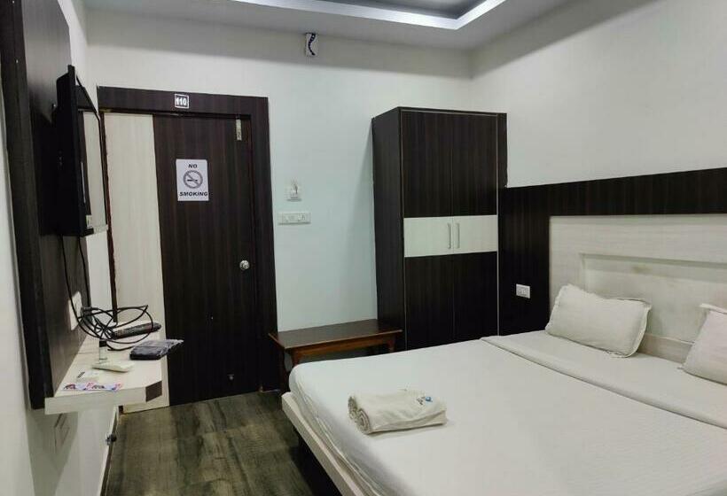 Номер Deluxe, Cipron Inn