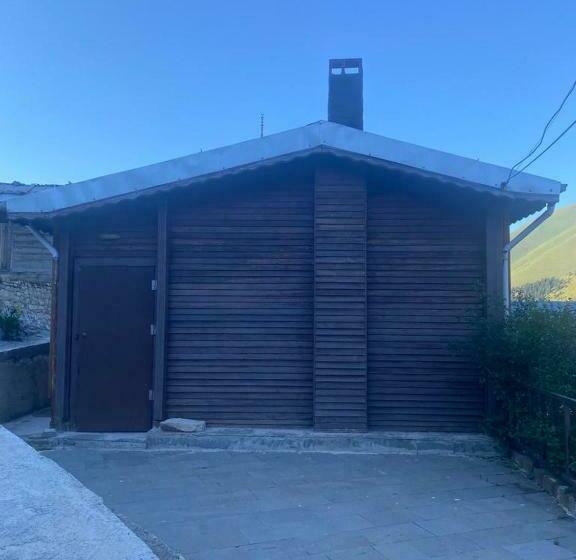 침실 1개 전망 아파트, Demirkapı Brown House