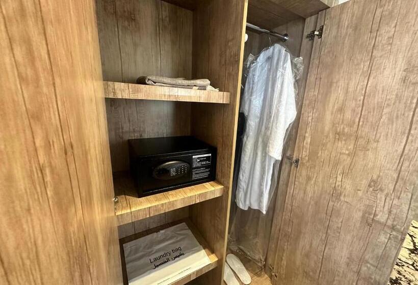 اتاق استاندارد, فندق حياة تاون 2