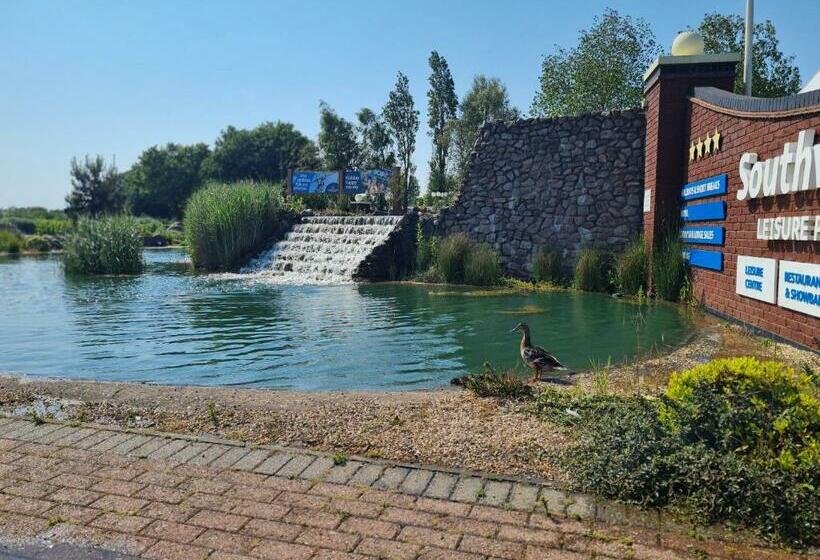اتاق استاندارد, Orchard 12