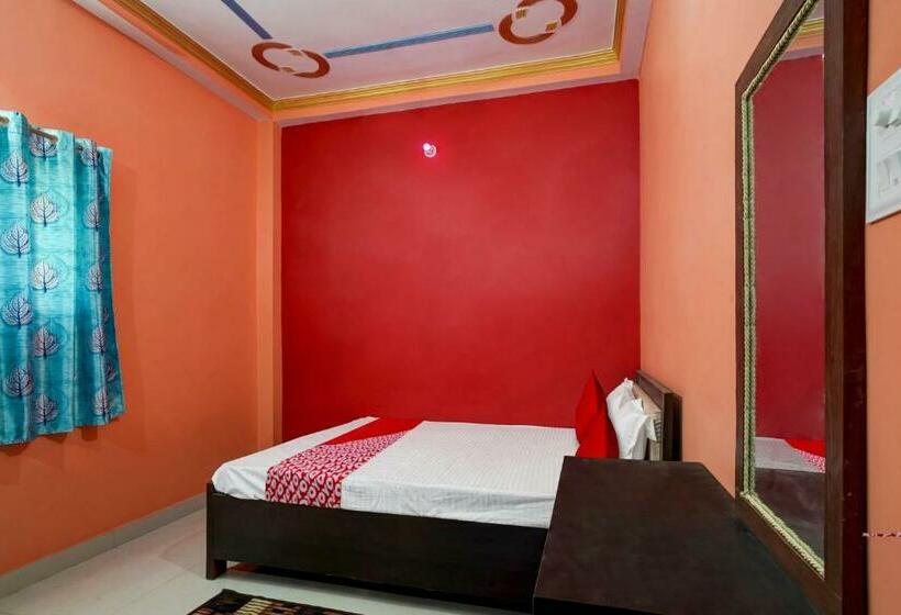 Трехместный Номер Классика, Oyo Flagship 81455 Hotel Rm