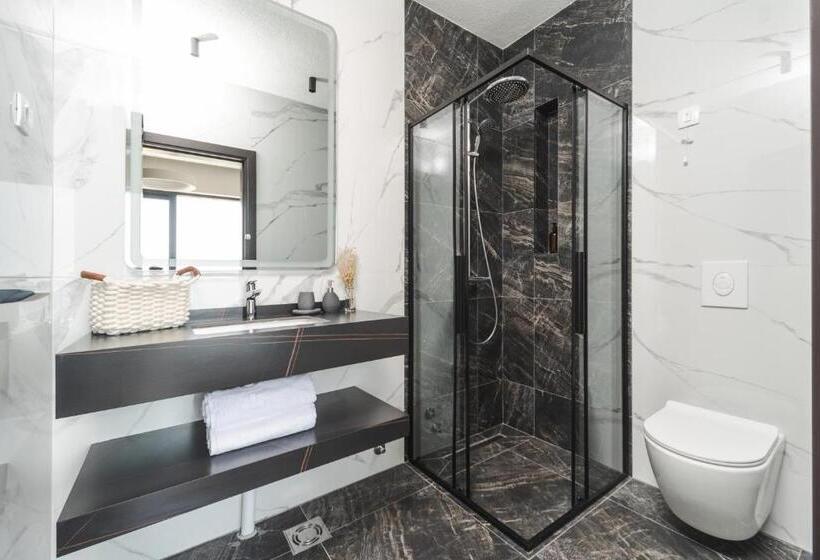 اتاق استاندارد, Regent Resort Budva