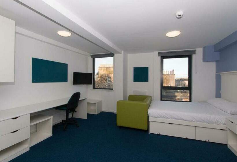 استودیوی استاندارد, Destiny Student Shrubhill   Campus Accommodation