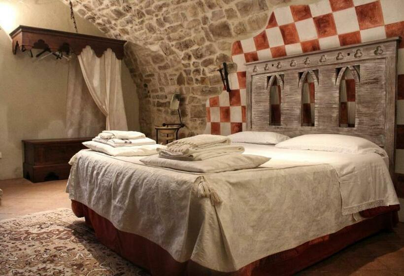 Quarto Estandar, Agriturismo Castello Di Belforte
