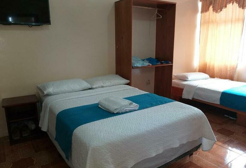 Quarto Quádruplo Clássico, Hostal Miconia