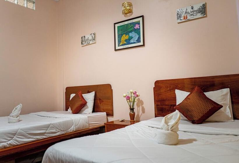 スタンダードルーム, Nawin Palace Guesthouse