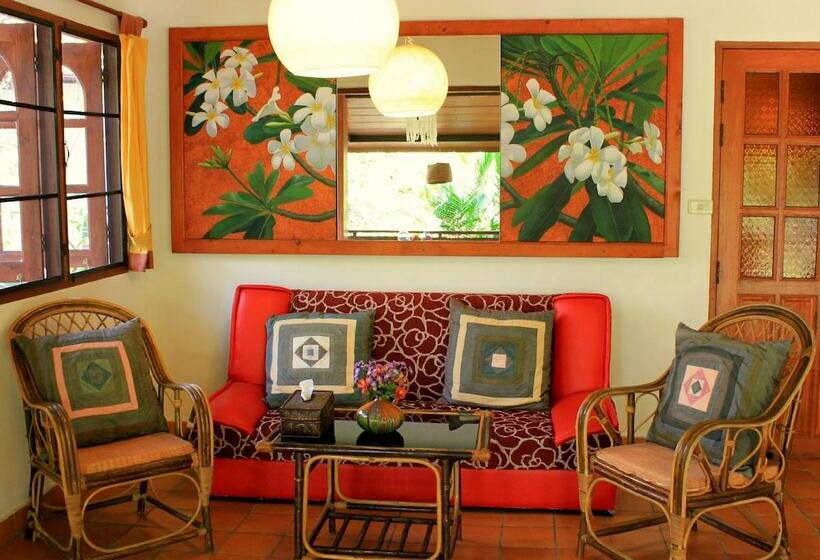 اتاق لوکس, Secret Garden Chiang Mai
