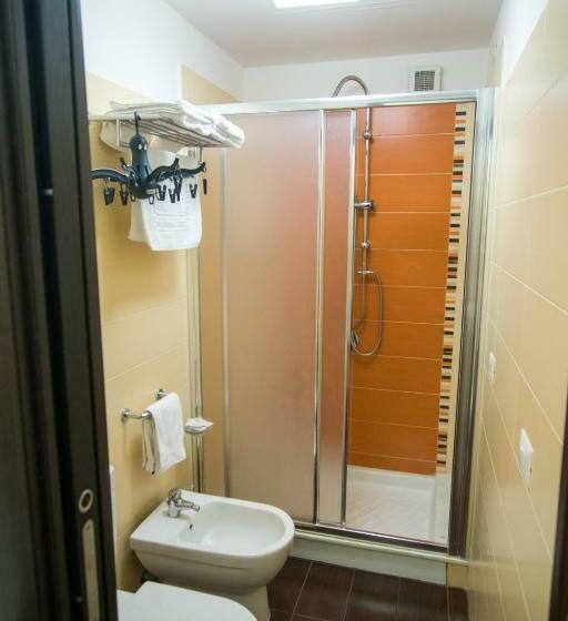 اتاق استاندارد, Acitrezza B&b