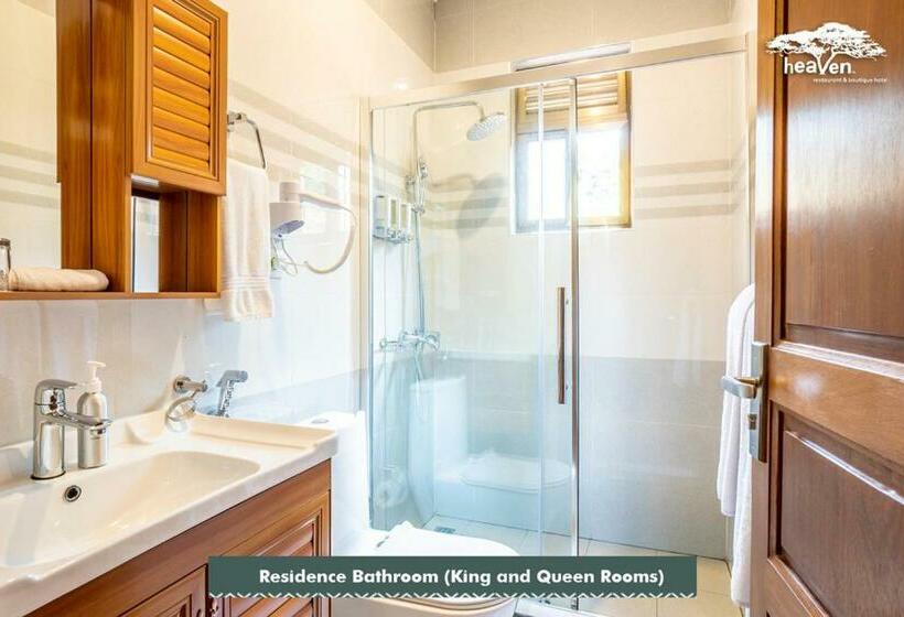 اتاق سوپریور با تخت بزرگ, Heaven Restaurant & Boutique