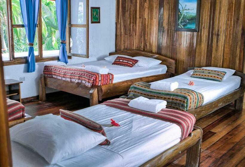 Семейный Номер, La Isla Inn