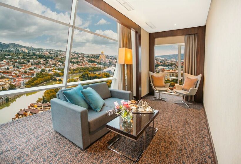 デラックススイート, The Biltmore  Tbilisi