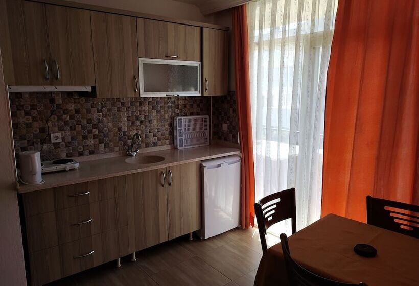 آپارتمان 1 خوابه, Marina Apart