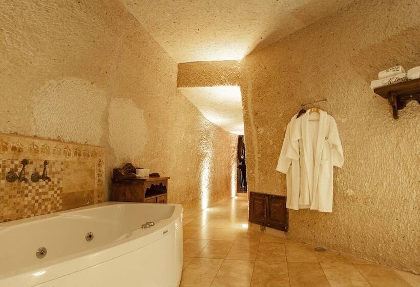 스위트, Ottoman Cave Suites