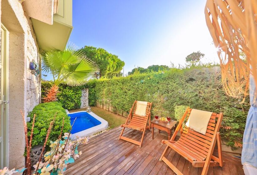 Люкс Повышенной Комфортности, Palas Alaçatı   Adult Only