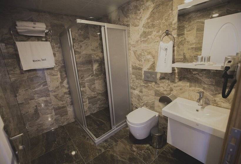 سوئیت رویال, Royal İnci