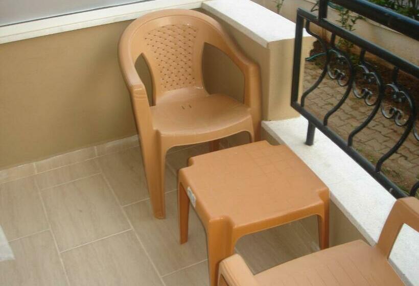 اتاق استاندارد, Marina Apart