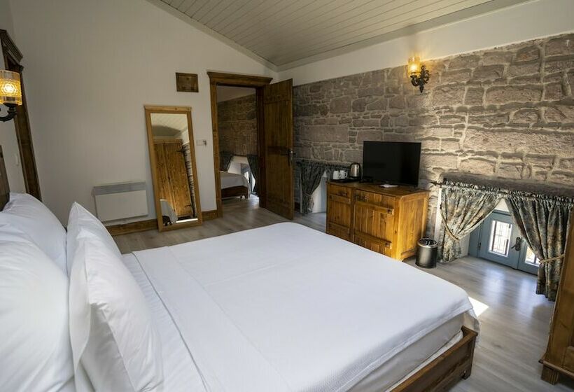 Люкс Повышенной Комфортности, Villa Pietra Butik Otel
