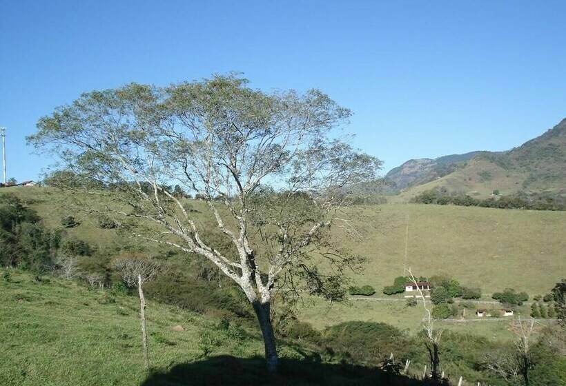 스탠다드 트리플 룸, Montanhas E Vida