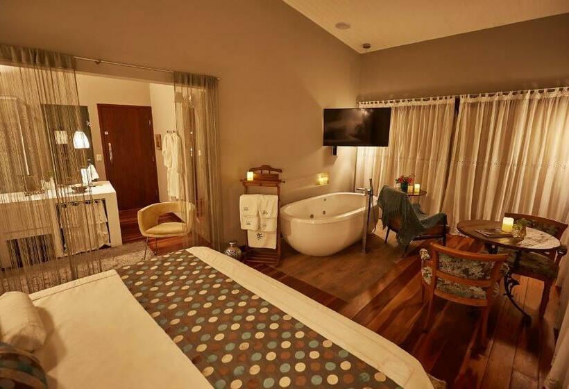 جناح, Boutique Hotel Marlin S