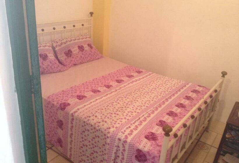 اتاق اکونومی, Hostel Da Providência