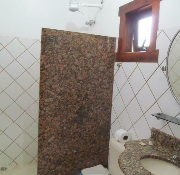 اتاق استاندارد چهار تخته, Pousada Da Paz