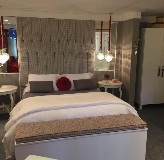 Suíte Deluxe, Casa Regaleira Hotel Boutique