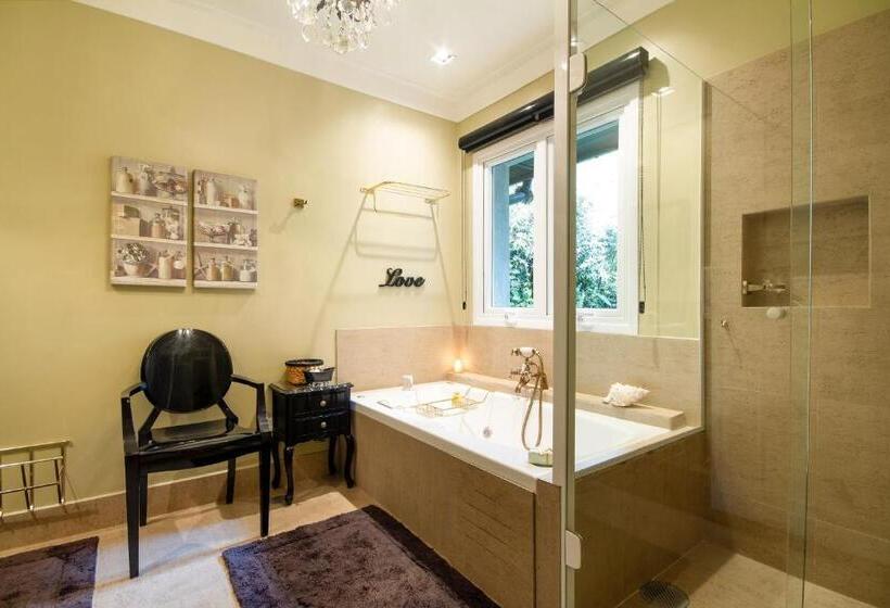 Suíte Deluxe, Casa Regaleira Hotel Boutique