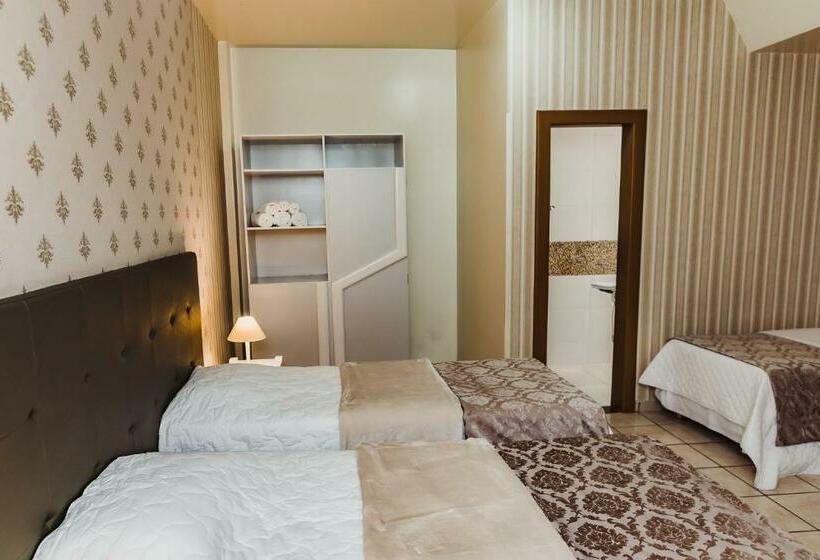 Трехместный Номер Deluxe, Cafezal Palace