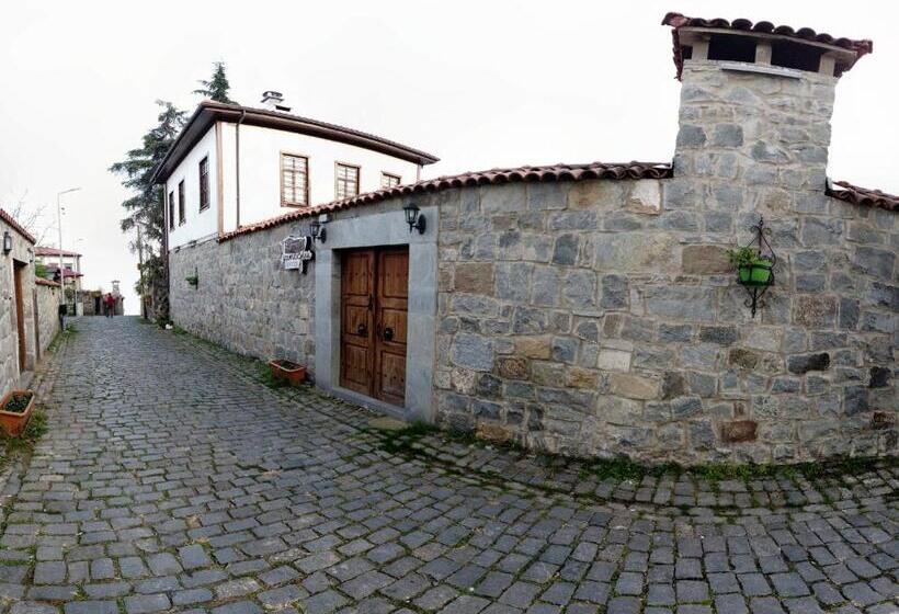 Номер Стандарт, Mehmet Efendi Mansion &