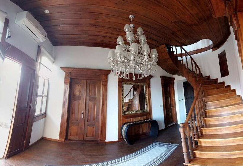 Номер Стандарт Вид на Море, Mehmet Efendi Mansion &