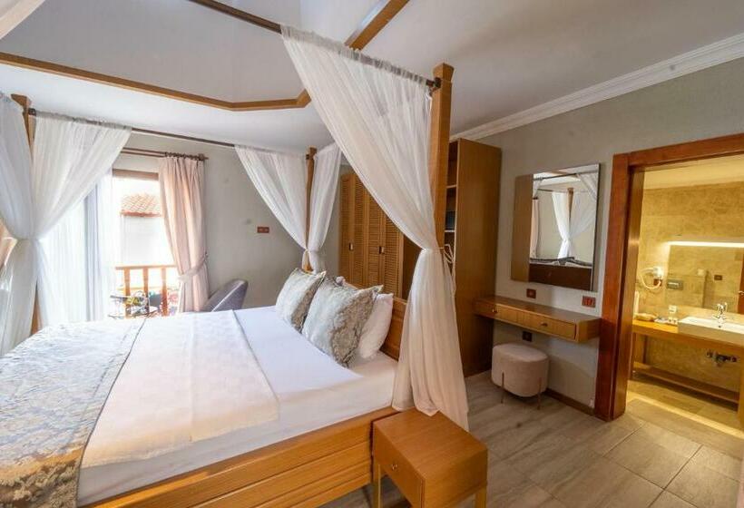Полулюкс, İskelem Otel