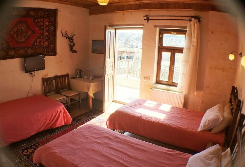 Quarto Deluxe, Kemal's Guest House