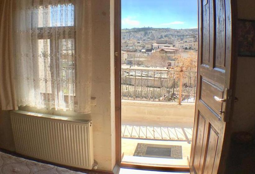 Quarto Triplo Deluxe, Kemal's Guest House