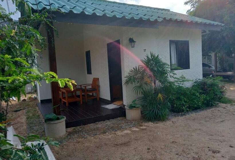 اتاق استاندارد, Bangpo Resort