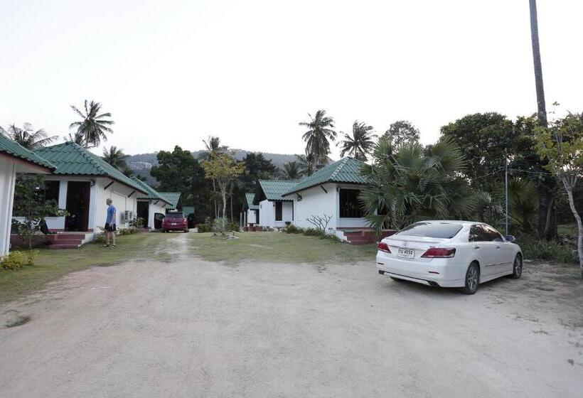 اتاق سوپریور, Bangpo Resort