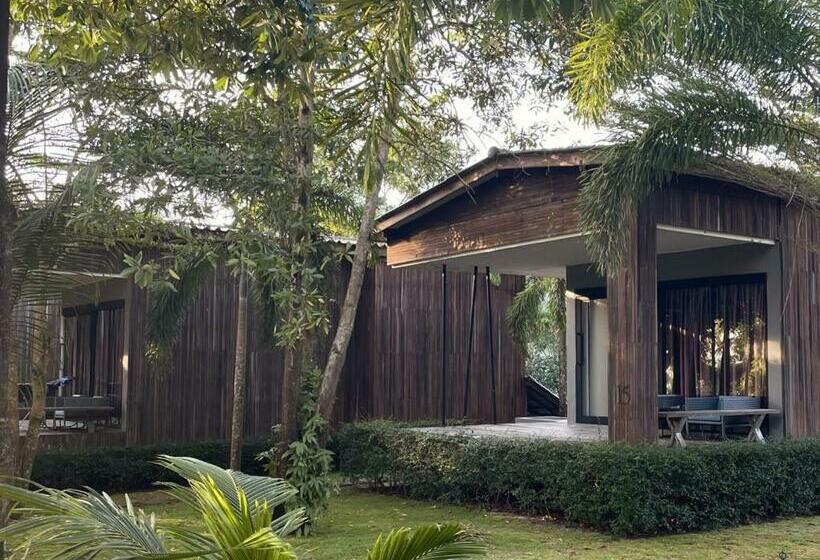 デラックスバンガロー, Cede Boutique Beach Resort