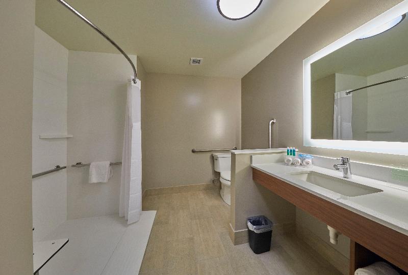 Люкс Адаптированный для Инвалидов, Holiday Inn Express & Suites   Hermiston Downtown, An Ihg