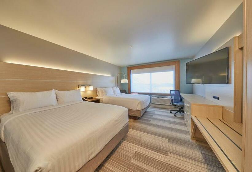 Номер Стандарт, Holiday Inn Express & Suites   Hermiston Downtown, An Ihg