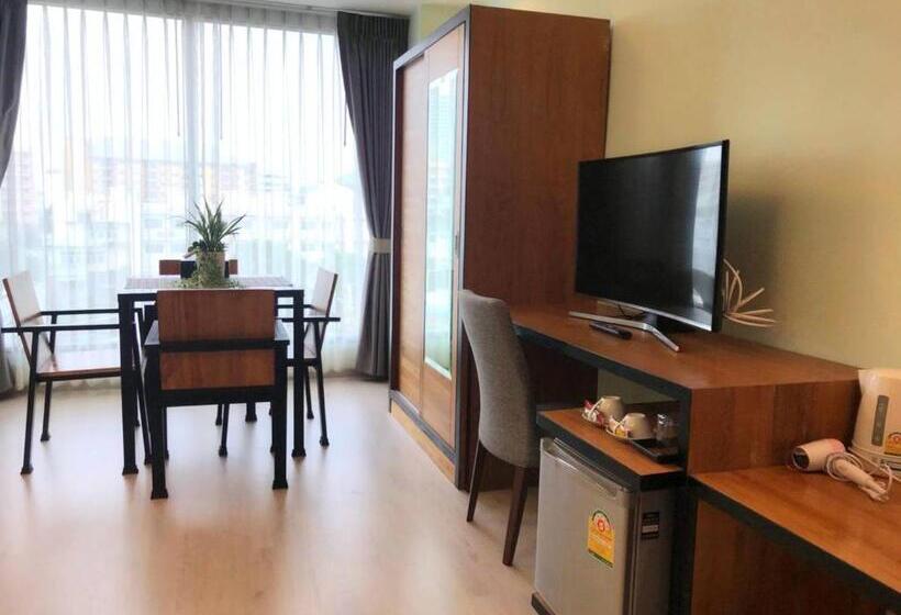 استودیوی لوکس, Triple B Boutique Residence