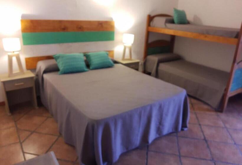 스탠다드 트리플 룸, La Castellana Hotel De Sierras