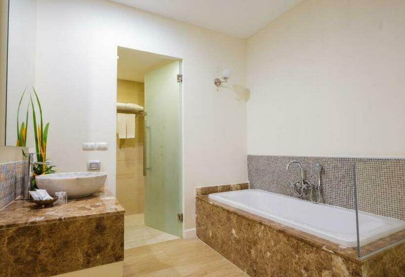 اتاق پرمیوم, Hula Hula Resort, Ao Nang  Sha Extra Plus