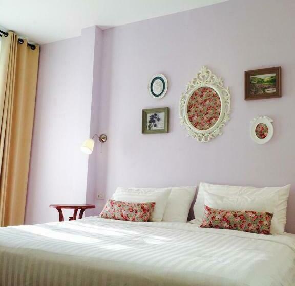 اتاق لوکس با بالکن, Nai Suan Bed And Breakfast