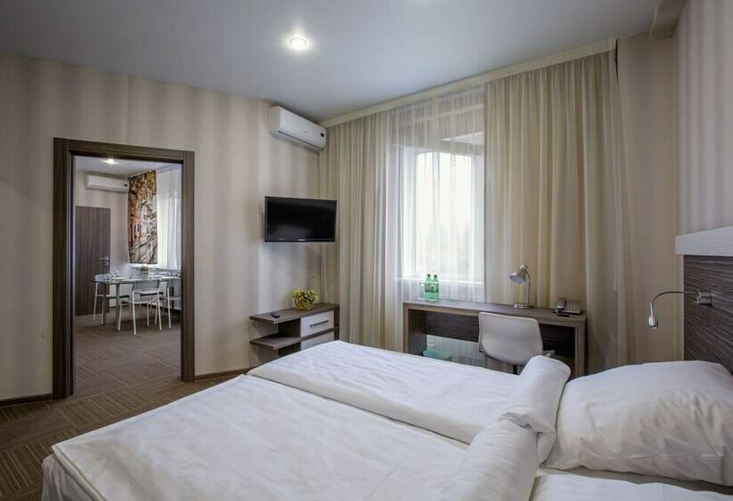 استودیوی استاندارد, Kamarooms Business Hotel & Spa