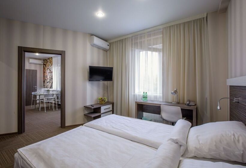 استودیوی استاندارد, Kamarooms Business Hotel & Spa