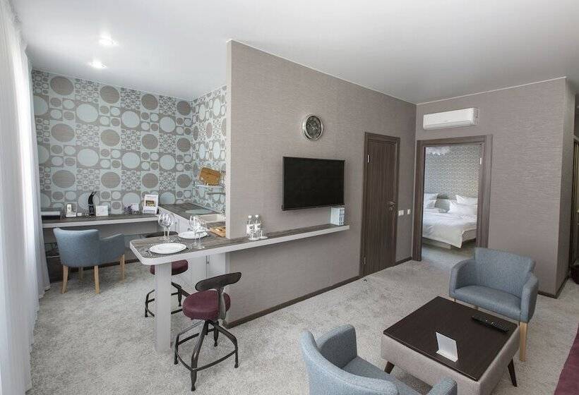 이그제큐티브 스위트, Kamarooms Business Hotel & Spa