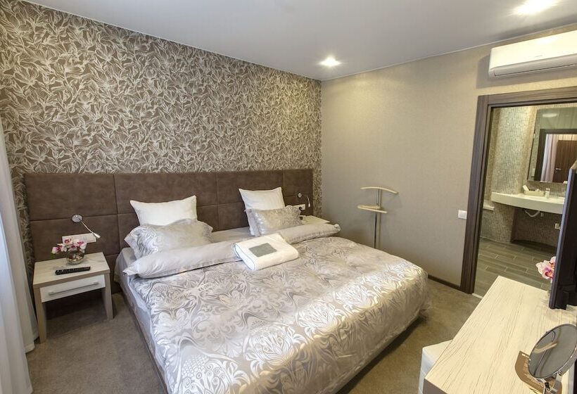 سوییت اجرایی, Kamarooms Business Hotel & Spa