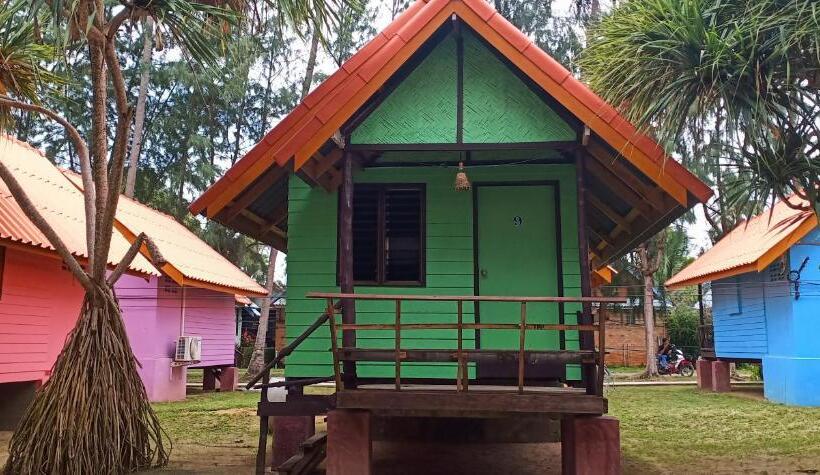 Бунгало Стандарт, Lanta Family Resort