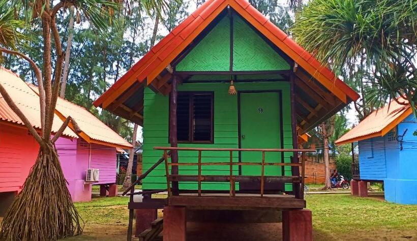 Бунгало Стандарт, Lanta Family Resort