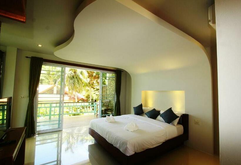 Quarto Triplo Deluxe Vista Mar, Mountain Reef Beach Resort